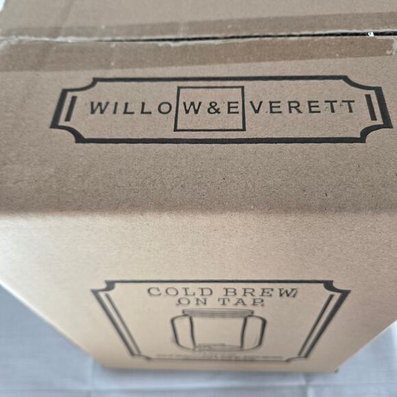 NEW Willow & Everett 1-Gallon Cold Brew Coffee Maker with Spout and Mesh Filter - Picture 6 of 10